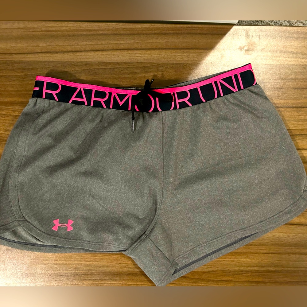 Like New Under Armour shorts